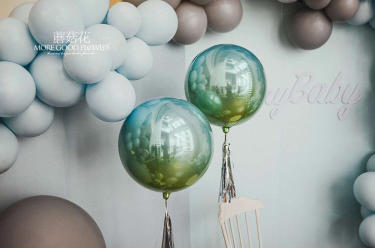4D渐变气球造型-成都气球培训学校-气球拱门图片-成都蘑菇花花艺培训机构